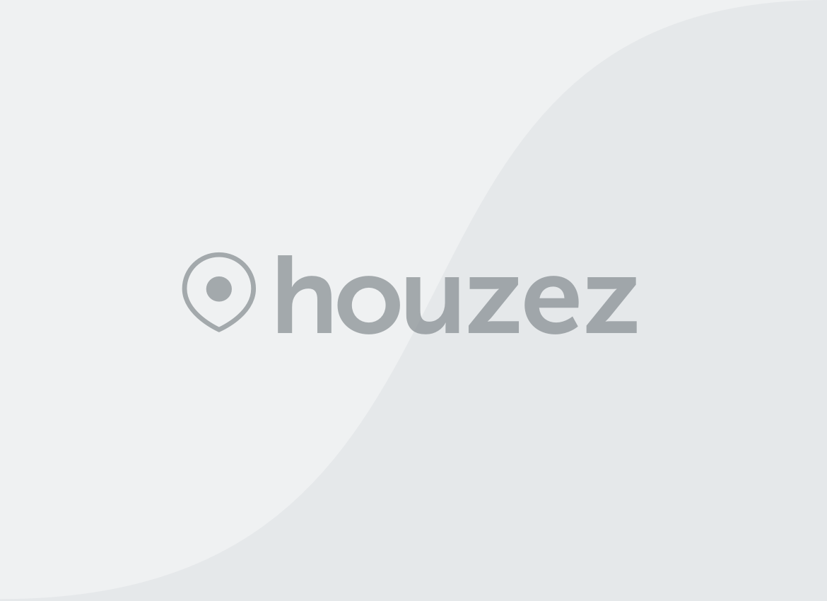 Gaurav Sharma – Trusted Real Estate Consultant in Noida NCR